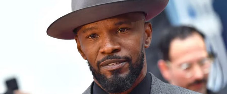 Jamie Foxx fans & friends send prayers to actor who is ‘still in hospital’ three weeks after ‘medical emergency’